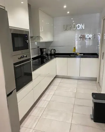 Town House Apartment Torre La Mata